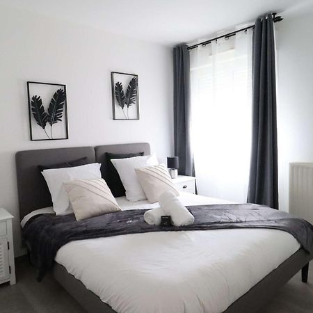 Appartement Frenchy By Plaza à Serris Extérieur photo